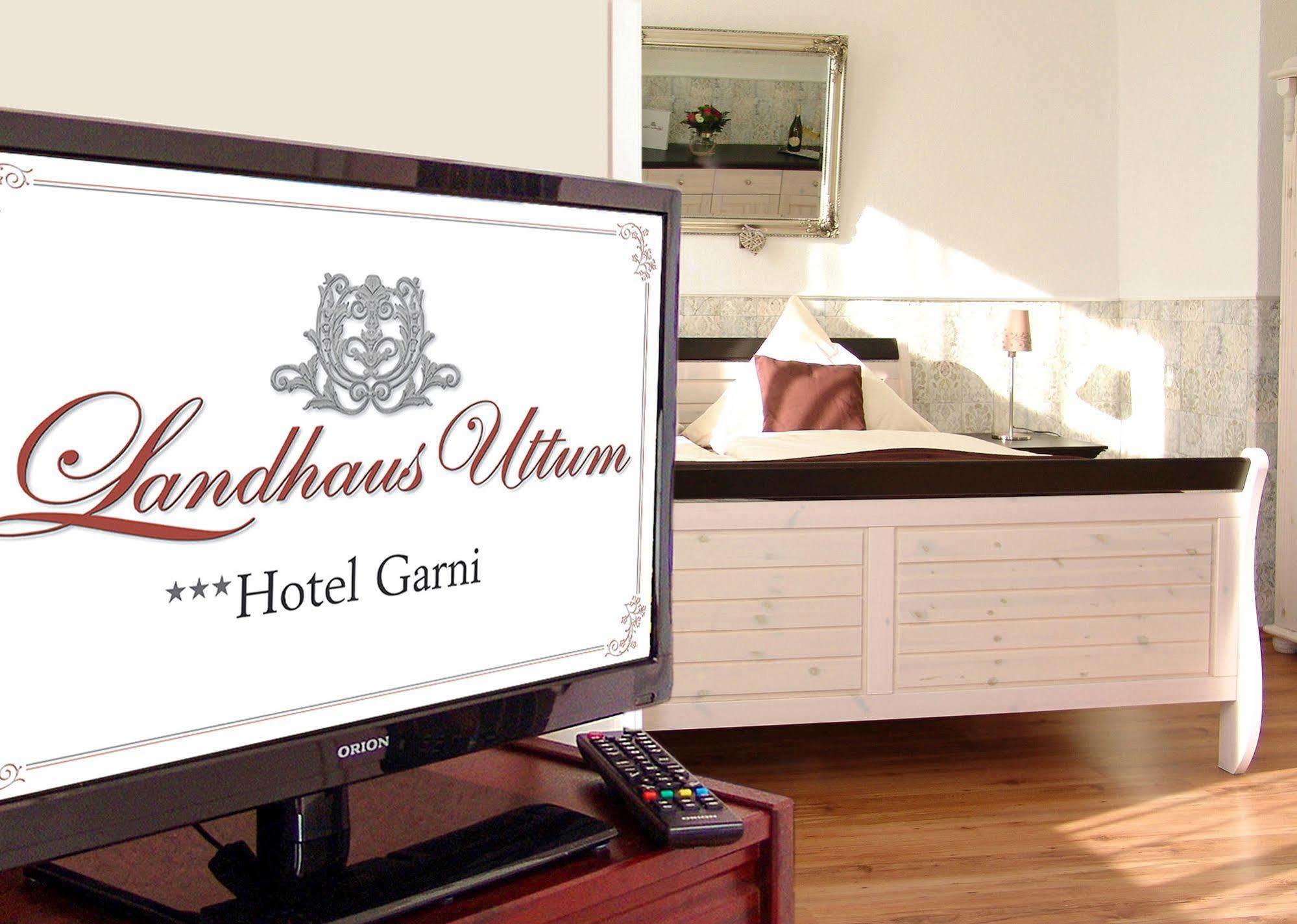 Krummhörn Hotel Garni Landhaus Uttum מראה חיצוני תמונה